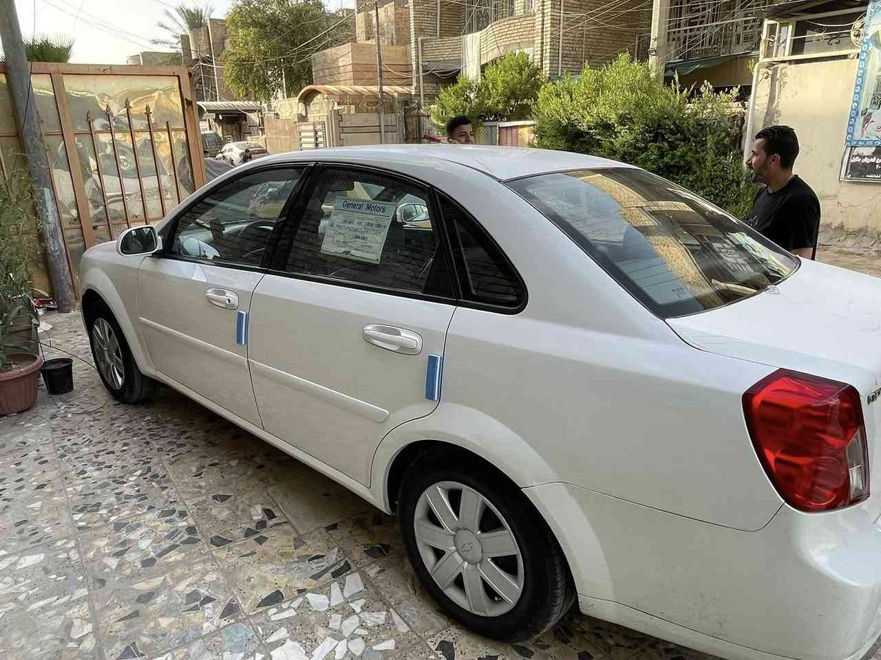 السلام عليكم

أوبترا ٢٠١٢شركه عامه بدون صبغ 

كير ومكينه خير من الله 

صدر امامي خلفي جديد 

تخم تاير جديد 

دوشمه جديده 

تبريد ثلج ❄️ 

رقم بغدادا إنكليزي تحويل  ثاني يوم 

السياره جديده بمعنه الكلام وبدون اي نقص وجاهزه من كلشي 

سعر البيع 90 $

مكاني بغداد 
اتصال على صاحب السياره 
***********

