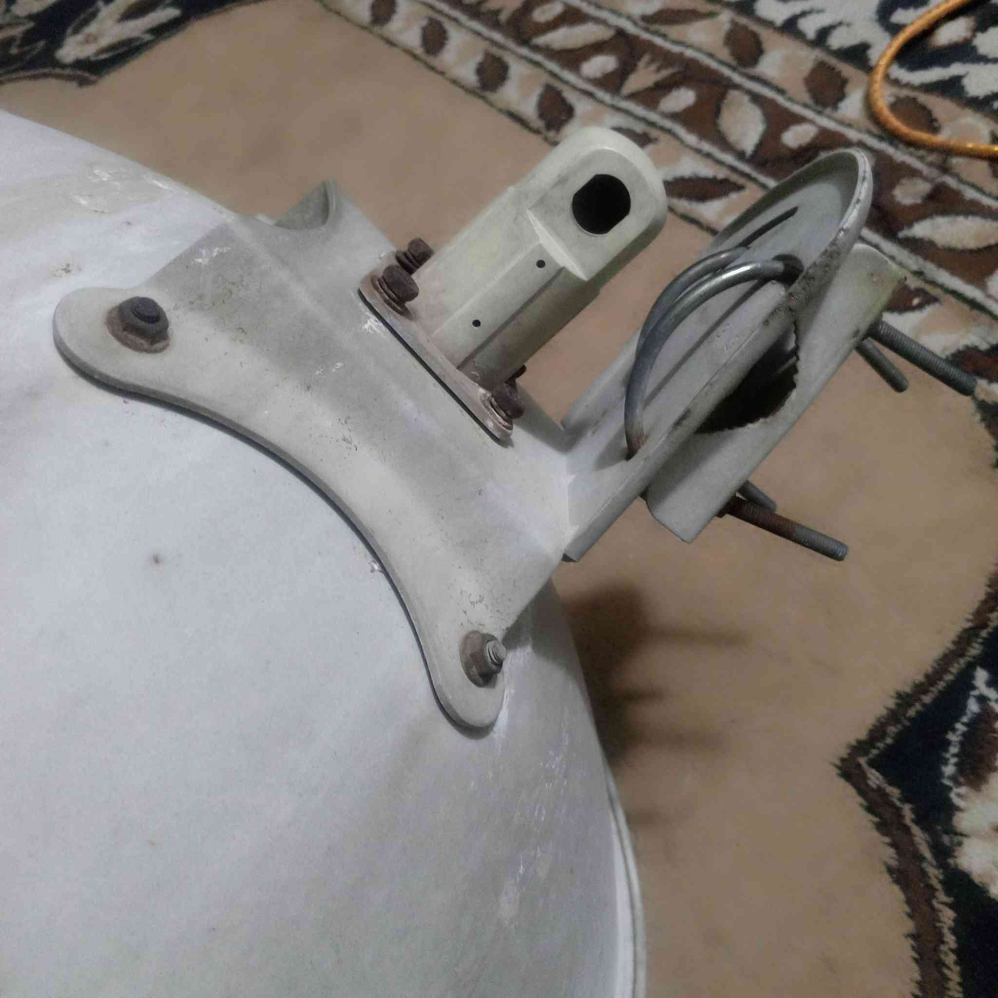 السلام عليكم عندي نانو للبيع قيم بل يرضا الله واخذه شرط شغال ***********
