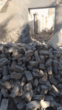 يوجد طابوق عادي للبيع منظف بكميه بال 30,000 التواصل على الرقم  0777040...