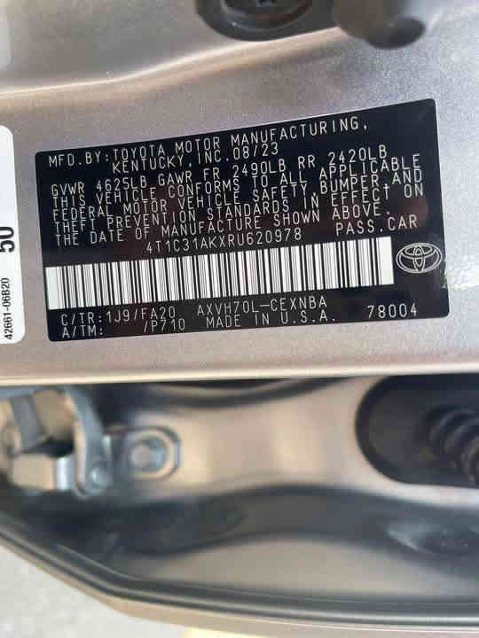 السلام عليكم 
كامري للبيع موديل 2024 LE (ماشية 35 الف)
كامل التفاصيل ورقم الشاصي بالصور موضحة 
المواصفات 
1)تشغيل بصمة 
2) اشاير بالمري 
3 ) رادار امامي ورادار خلفي 
4) تحديد مسار و تحديد سرعة 
5) كاميرة خلفية دوارة 
6) رادار بالمري 
7) كرسي السايق كهرباء 1
8)هاند بريك دكمة 
9) ثلاثة وضعيات قيادة 
10) لايت امامي زنون و خلفي لد 
11) تحكمات استرين كاملة وكاربلي … والخ 
12) حساس ابواب 2 
13) ((((ويل اسود من امريكا اجه بيها ))))
((👈وارد امريكي حادث خلفي بچم كبس👉))
(( 👈👈👈بدون ايرباك)) 
بأسمي رقم بغداد شرط التحويل 
سعر ( 215 ورقة وبيها مجال قليل )
***********
