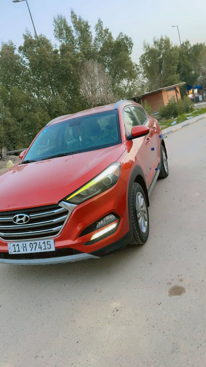 للبيع توكسان وارد امريكي 2017 بسمي لون مشمشي سيارة 🚗 ليبل ولا قطعه مبدله صبغ بنيد فقط اثر جراد مواصفات
كروز سرعه نظام منحدرات مانع انزلاق نظام ايكو نورمل مود درايف شاشه كامرة محرك 2400 جي دي ماشيه 93 الف كيلو متر  تخم تاير جديد سيارة 🚗 جاهزة مابيه نقص السعر 138 مجال قليل بغداد الدورة ***********
