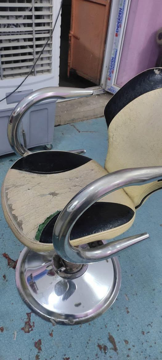 للبيع


**إذا كنت صاحب هذا الإعلان وتريد حذفه لأي سبب، رجاءا أرسل رسالة إلى الدعم الفني**