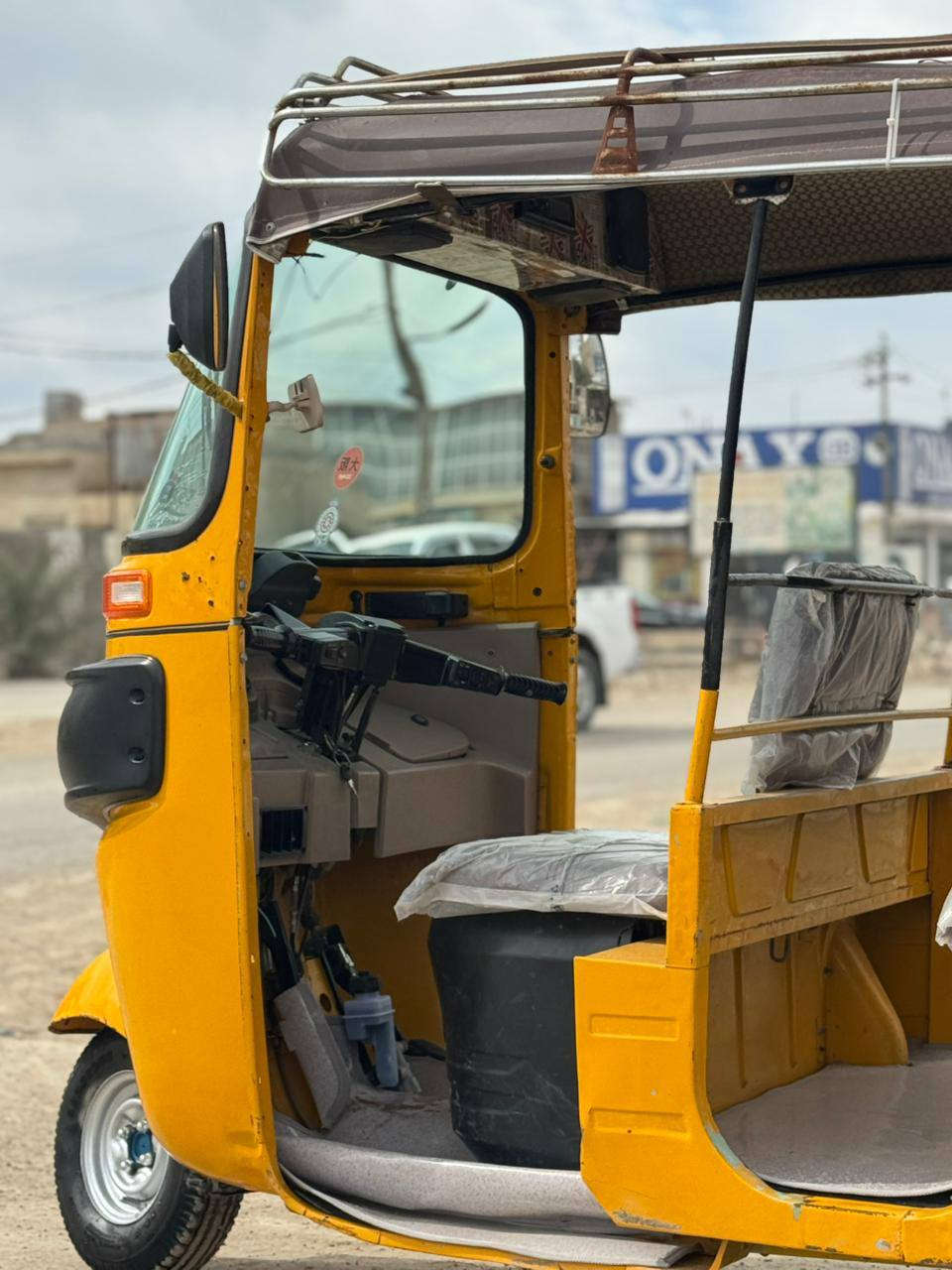 سلام عليكم تكتك 19شهر 10رقم وسنويه تحويل ثاني يوم التكتك كشر مكفوله بس دوس معمره المكنيه مكفوله تخم تاير كاعيات سيبايه دمام مسجل كلهه كامله ***********
