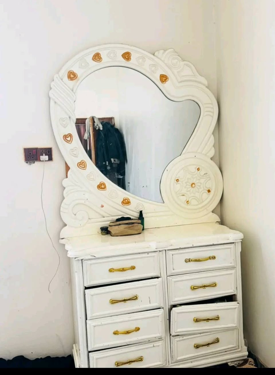 جرباية ومراية للبيع ونضافتهن نفس ماموضح بالصور سعر ب150وبيه مجال


**إذا كنت صاحب هذا الإعلان وتريد حذفه لأي سبب، رجاءا أرسل رسالة إلى الدعم الفني**