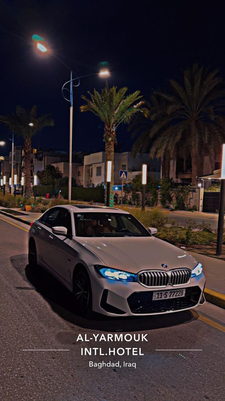 السلام عليكم BMW 330i للبيع موديل 2023.  

محرك 4 سلندر 2000 توين بور تيربو صاروخ 🚀 

وارد امريكي ممشى السيارة 25,000 ميل 

لون ابيض دواخل لون عسلي رقم بغداد  

السيارة 1/1 فول مواصفات 

ويل 19 و تخم تايرات جديدة 

السيارة حادث امريكا فقط خشم البنيد وهنا بغداد شبر بالباب صبغ 

كلشي مابيها صفر مسج  نضيفة من كل نواحي 

نقطة مصرف ماتحتاج تحويل مباشر

المواصفات :

رادار امامي 

تحذير رادار من الاصطدام الأمامي 
 
تحديد المسار وتحذير بالنقاط العمياء بالمرايات

رادار تحذير وكشف المشاة اذا قربت تصدم

 حساسة 360 درجة امامي وخلفي كامرة خلفيه

فتحة سقف ونظام دخول ذكي وترحيب وبصمة
     
شاشة تدعم نظام  Apple CarPlay /Android

كشنات كهربائية و نضام تدفئة 

تدفئة ستيرن و شاشة وعداد الكترواني بالكامل

قطعتين تبريد امامية وخلفية منفصلة

نظام اوتو هولد وهاند بريك كهربائي وشفتات

صندوق كهرباء 

منافذ شحن USP امامي وخلفي 

شباك امامي كهربائي ينفتح وينسد حسب الحاجة

وباقي مواصفات هواي معروفة بال BMW

سعر السيارة : 31,500 الف دولار بيها مجال بسيط

للتواصل : ***********
