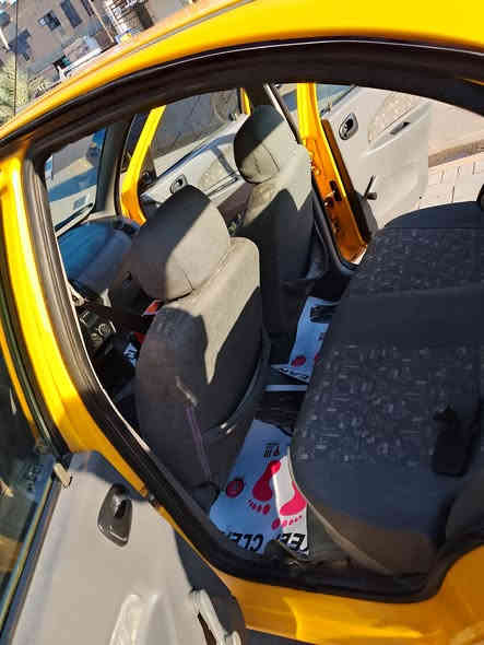 السلام عليكم
طيبة 2015 
سياره نضيفه صدر جديد تخم تاير جديد بيهه خيط تبخير
تحويل ثاني يوم 
40 وبيهه مجال 
مكاني حي اور قرب سنتر حي اور 
***********
