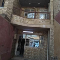 بيت للبيع مساحة١٠٠ متر للبيع جاهز من كلشي كيزر مأجور ماء غرفتين وحمام ...