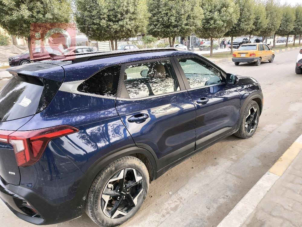 السلام عليكم سيلتوس ٢٤ فول مواصفات فتحة بصمة تدفئة كشنات فورويل داخل لونين حادث بسيط فتح بدون صبغ أو تبديل بدون ايرباك منفيست بأسمي رقم شاصي مرفق السعر ١٦٥ بيها مجالة واتساب ***********
