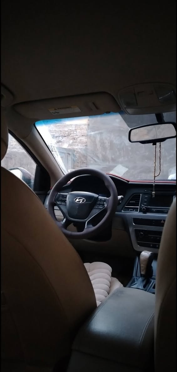 سوناتا ٢٠١٥ ورد امريكي  ماشيه ١١٦
محرك ٢٤٠٠
الرقم بابل
الضرر دعاميه
السعر ١١٨
للاستفسار ***********
***********
