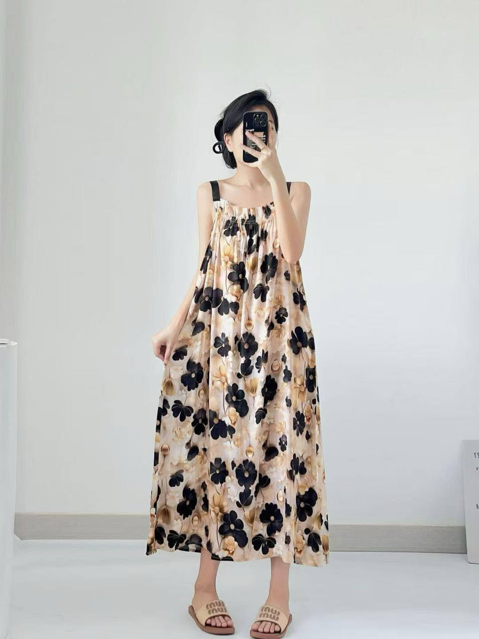 وصلت الدشاديش الكوريه 
جنن الخمايه ثلج 🔥🔥🔥🔥
الموديل ناررررر يلبس من وزن ٥٠ لحد ٨٠ 
للحجز وتساب *********** 
كوزمتك اشووووو شهداء البياع
