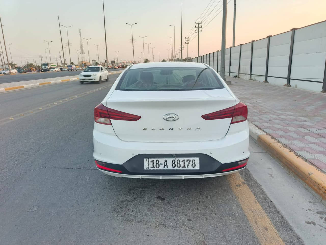 سلام عليكم سياره نوع النترا موديل 2020خليجي فول مواصفات واحد عل واحد كفاله كير مكينه حداديه تخم تاير تبريد تدفىه تبريد ثلج شاير بل مري مري شفط شاشه كامره حساسات تحكم ستيرن جهتين خمسه ويل كب سستم سماعات كشاف زنون قطعتين تبريد ثلج العنوان كربلاء السعر 154 الهاتف  ***********

