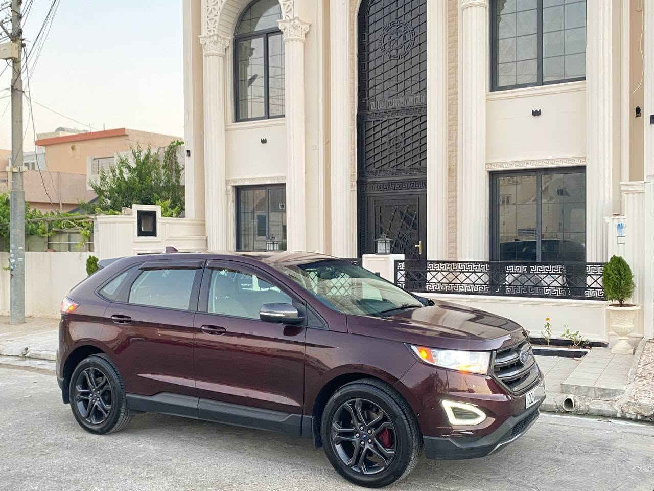 Ford Edge 2018 SEL
فورد ایدج  مواصفات SEL
لون مميز عنابي
يعني فول مواصفات عدا فتحة
ماشية 84 الف
سيرفس كامل مكمل جديد
محرك 20 تيربو مرغوب بصمة ابواب بصمة و تشغيل عن بعد فور ويل شفطات گير ب ستيرن كشنات كهربائي و تدفئة دواخل لونين كراسي خلفي كهربائي ينزل و صندوك كهربائي و يفتح ب رجل كود باب بيها بعد هواي مواصفات.....
حادث بسيط جاملغ نفر نص شبر بنيد بدون دواخل ايرباك فقط ستيرن سيستم
مواصفات حلو مرتبة سيارة مال البيت
سنوية و هزة جديد لحد 2029 بأسمي
مكاني اربيل 
رقم موبايل: 
***********
*********** أربيل, العراق
