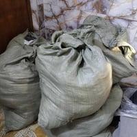 ملابس كله ما مستخدم امزون  نسائي رجالي تجي تاخذهم بايدك  شتوي صيفي الع...