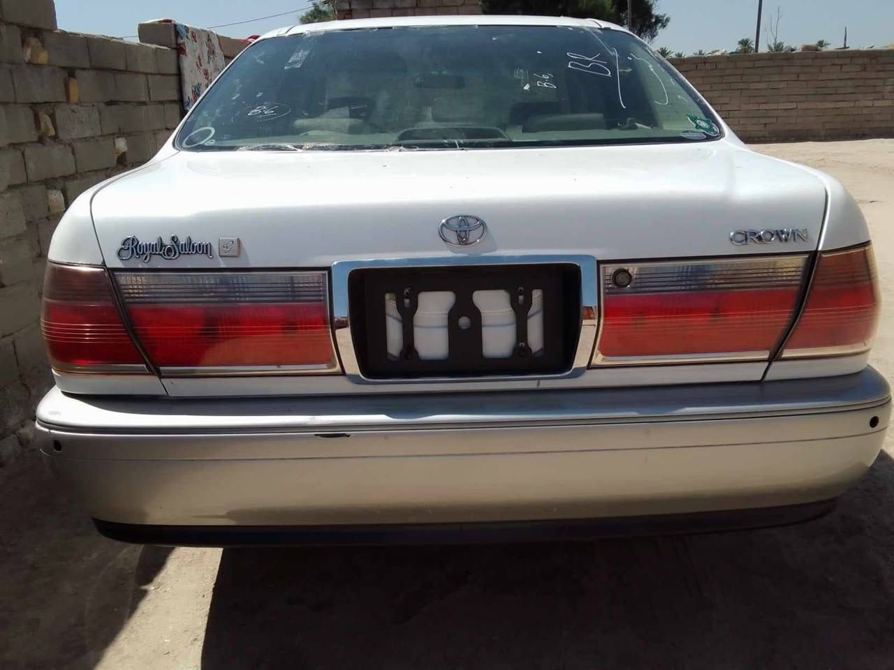 ملكه كصتين للبيع فقط
فول مواصفات واحد ع واحد عده الفتحه 
اربع دكم
ثلاجه 
برده خلفيه 
كشنات كهربائيّة 
ديفور جبير 
داخل بيجي 
ستيرن كهربائيّ 
شاصي 75
متوم ارقام وسنويه 
سياره جهازه 
الاستفسار تصال ع رقم ***********
سعر 37وبيه مجال
