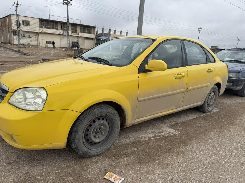 اوبترا 2012 صبغه جديده بنيد مبدل بدون حادث وشبر بارد بالحوض مكينه وكير وتبريد كله جديد مكان السياره واسط السعر 65 وبيها مجال وهذا رقمي ***********
