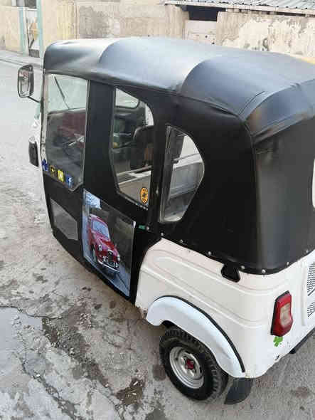 إلسلام عليكم تكتك موديل 2022 رقم وسنويه تحويل ثاني يوم مكاني الكماليه السعر 7400 رقمي ***********
