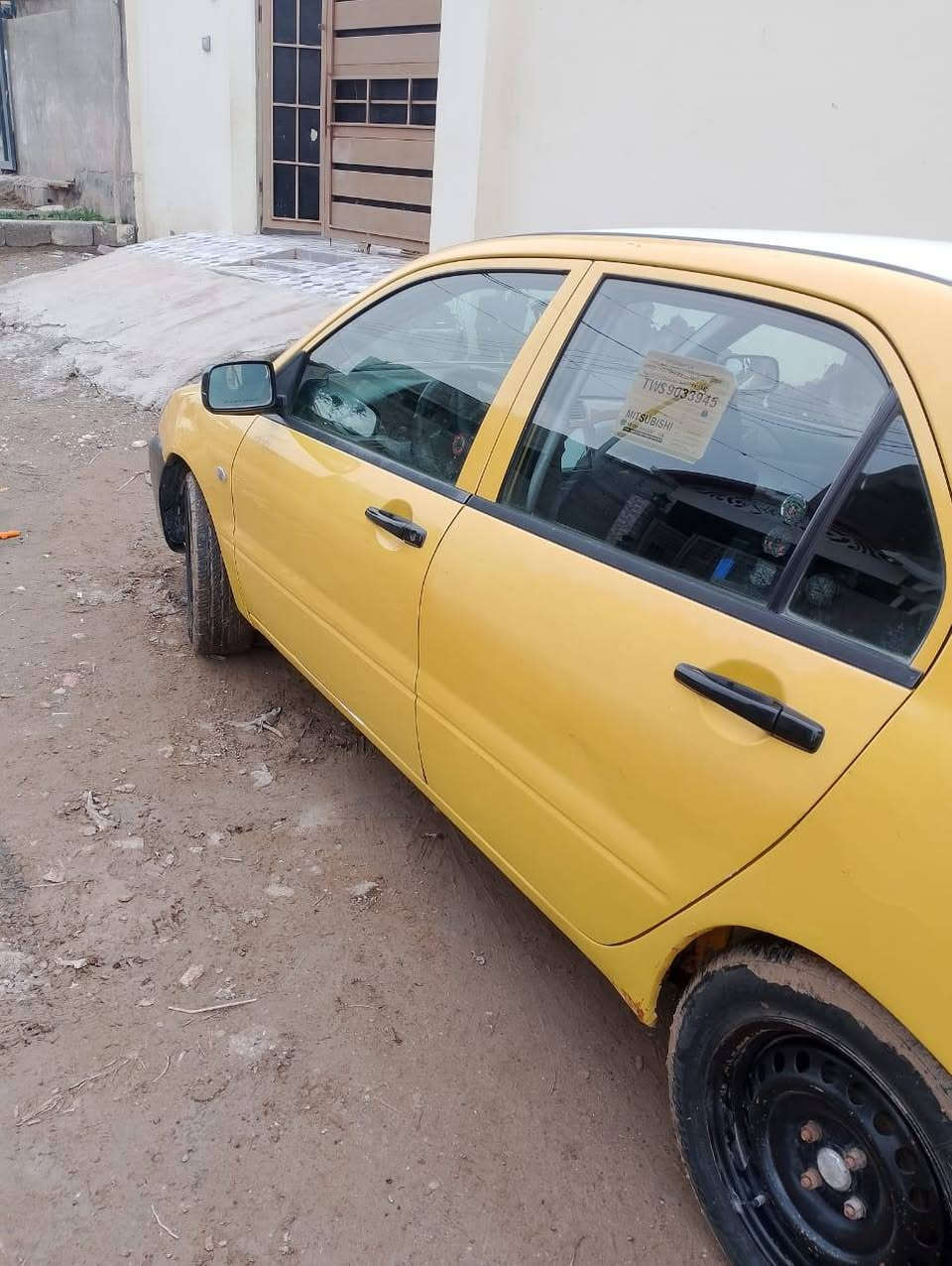 السلام عليكم سياره لانسر موديل 10 مكينه وكير مكفولات سياره نضيفه ومامشتغله خط ققط للبيت ضررها جامرلغ وبنيد  . خطها كنعان بعقوبه السعر 65 وبيه مجال
#استفسار👈 ***********
 #المكان_ديالى_ناحيه_كنعان
