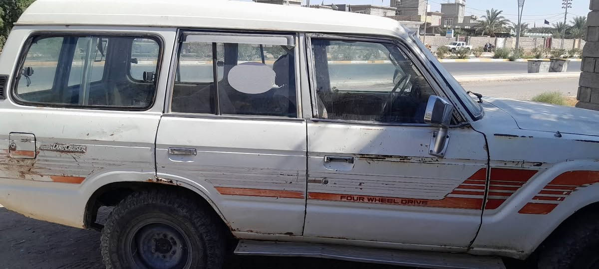 ألسلام عليكم اللبيع او مراوس بيكم نضيفة سيارة الاندكروس مديل 85رقم بغداد مكينه 2fايف بيه خيط بخار خفيف السعر 30 ورقة وبيه مجال قليل  رقمي‏‪***********‬‏
