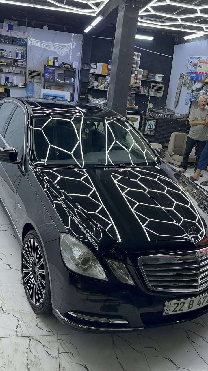 مارسيدس 2010 E200 كفاله عامه للبيع. سعر 150. ***********
