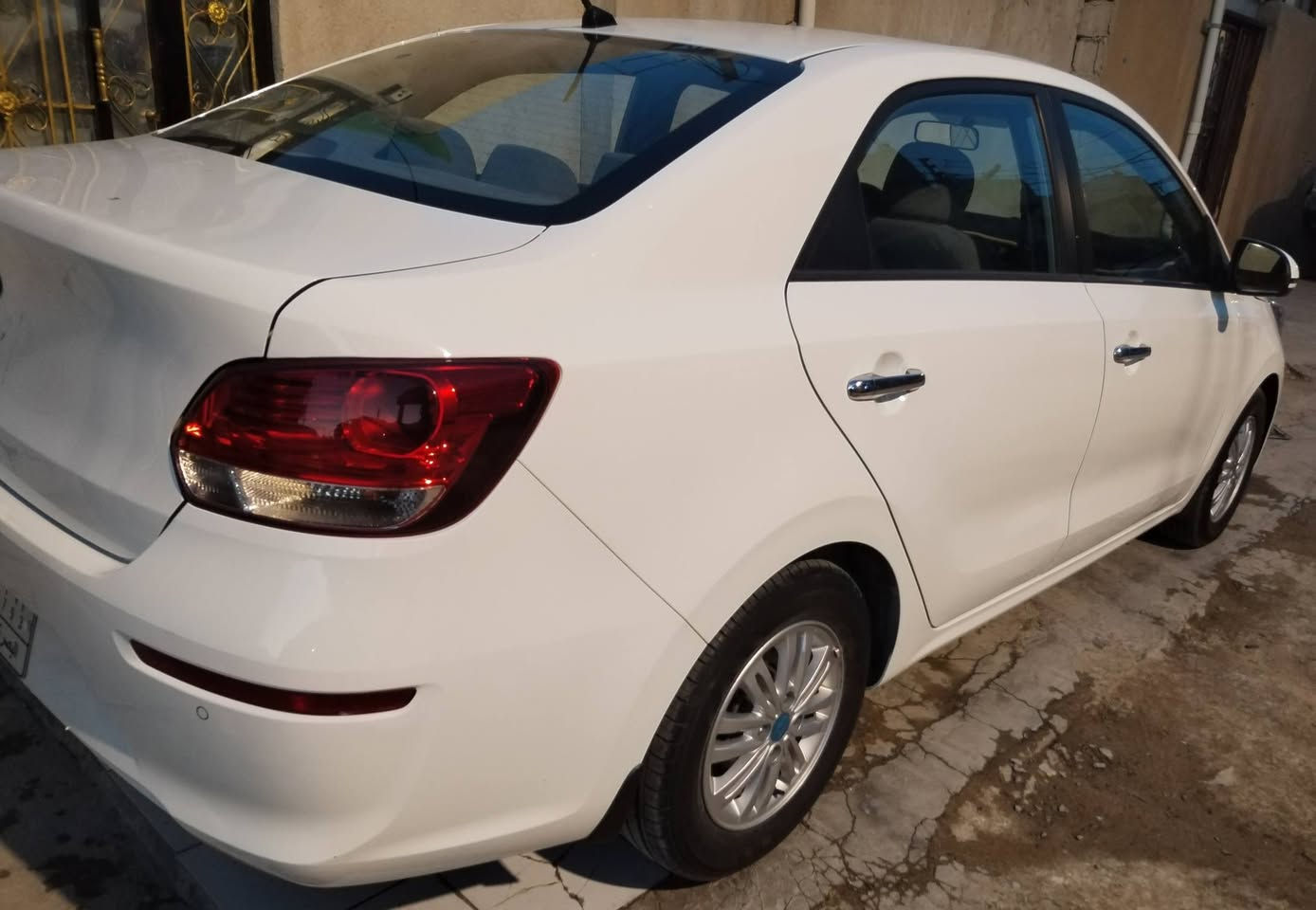 كيا بيكاس موديل 2020
سيارة جديدة اخت الزيرو 
ماشيه 23 الف بيها ضربه بالبنيد 
واشويه بارد بالجاملغ الامامي 
محرك كير حداديه تبريد 
تخم تاير باتري كله جديد 
كل نقص مابيها مكاني البصره 
السعر 95 وبيها مجال قليل 
للاستفسار ***********

