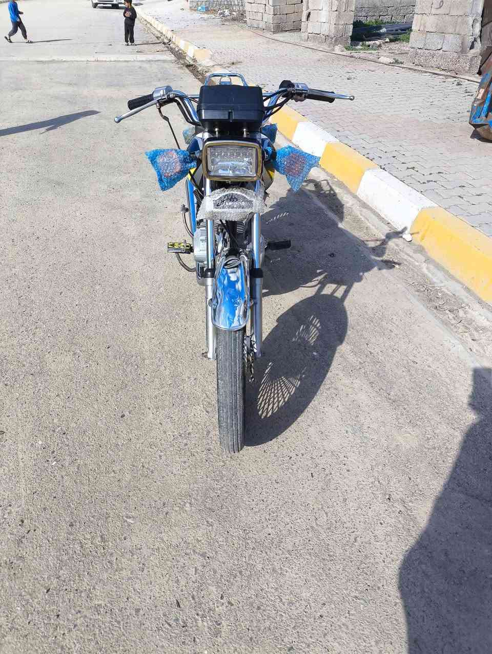 للبيع مديل 18 لاصرف ولابخار 
سعره 375الف والشراي يدلل مكاني داقواق 
***********
