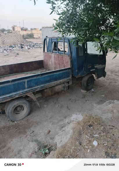 سياره كيه للبيع اوراقها او مستمسكاتها قادسيه للتواصل على الرقم*********** موديل 2000  والسعر ٢٥ ورقه
