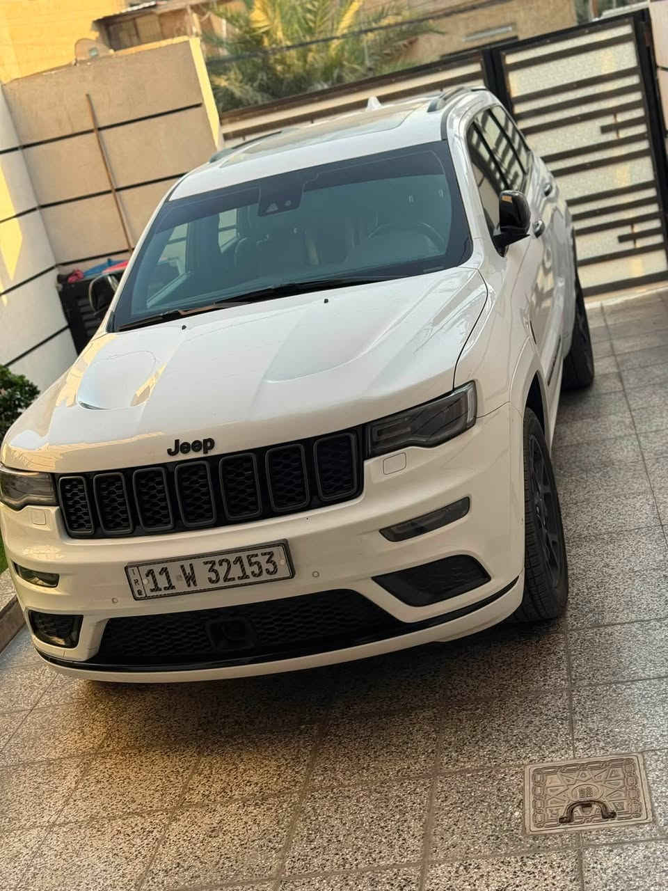 سلام عليكم جيب 22 s خليجي كفاله عامه السياره 
ماشيه 30 m 
رقم بغداد بأسمي 
مكان السياره بغداد 
***********
