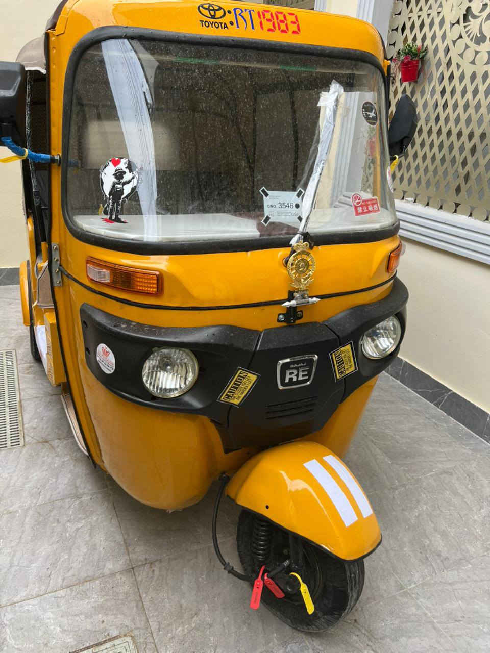 سلام عليكم تكتك رقم كربلاء موديل 2019شهر12طالعه بل 20تكتك جديده مصبوغه عام جماليه  اوله تخم تاير جادر دوشمه ومسجل كله جديد السعر 5700وبيه مجال بسيط المكان كربلاء رقم الهاتف ***********
