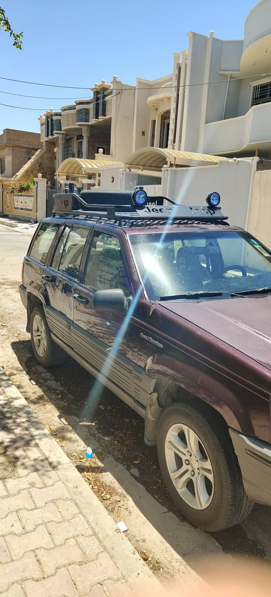 جيب شيروكي 95
كير ومحرك 3000 فيفيتي بطل اسود جدد  بالجيس ثالث مرة ابدله دهن
اكسل عقل بور  بريك صدر امامي خلفي جدد 
لايت زنون اصفر مشتريهن 120 دولار 
مازدات وشباك جدد 
تحويل ثاني يوم رقم ديالى 
ما مصبوغة ع البلاد 
ويالة مال جارجر حديث 
سعر 60 
***********
