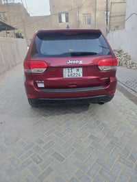 للبيع او مراوس اسبورتج من موديل ٢٠ فما فوق او توسان  جيب لاريدو موديل ...