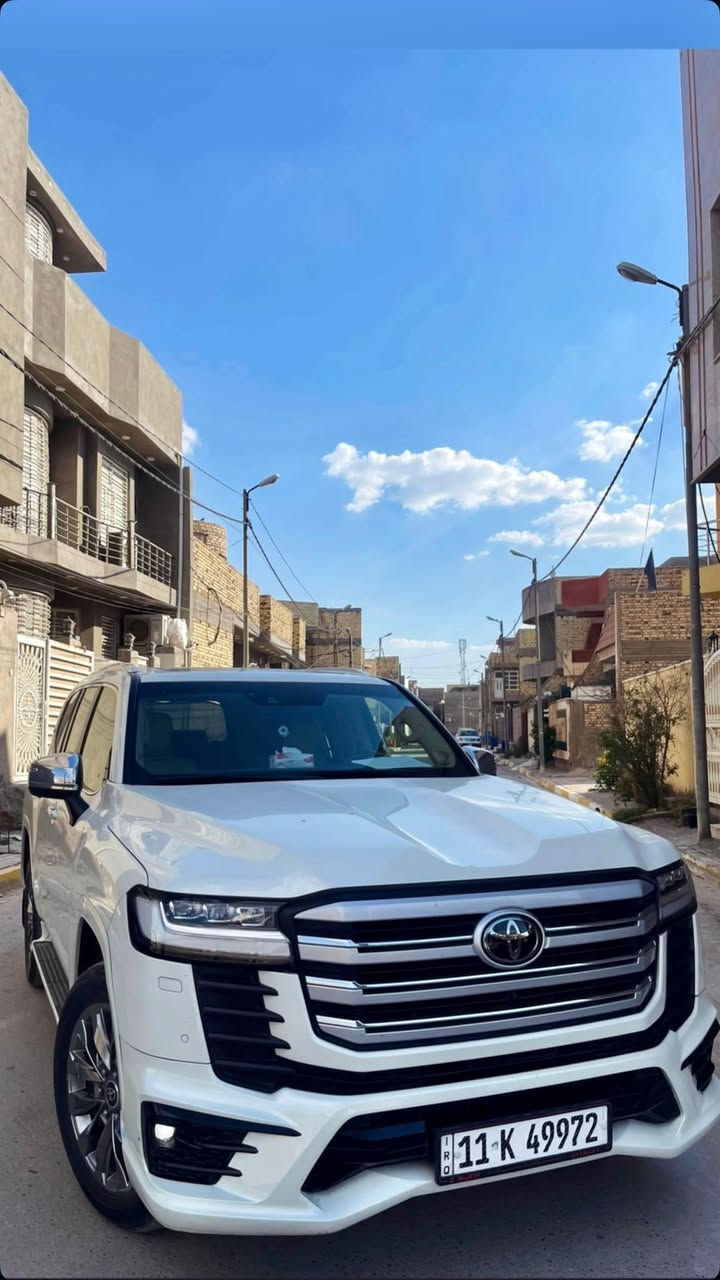 تويتا لاندكروز VX 2022 (تنفس طبيعي المرغوب )
ضمان شركة SAS سيارة رقم بغداد بأسمي
السيارة مغلفة PPF بل كامل 
ماشييه 53 الف كم حقيقي
المواصفات :
-المصابيح: LED
-رادا أمامي خلفي جانبي
- نظام الصوت JBL
- محرك 6 سلندر
- فتحة سقف ( سلايد )
- ٣ شاشات
- شاشات ترفيه خلفية
- مقاعد جلد-تدفئة- تبريد
- مقاعد كهربائية
- مقاعد امامية تبريد
- تبريد وتدفئة امامي خلفي
- بصمة الابواب
- صندوق كهربائي
- مصابيح LED و زينون
-7 راكب
-شحن واير ليس
-حساس امامي خلفي
- حجم العجلات inch 20
-خمس كامرات
مكاني ديوانية /حي الجزائر 
***********
‏‎
