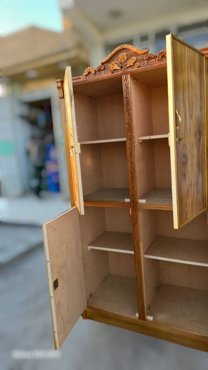 كنتور بابين ديكور، كلش حلو، شغل درجة أولى. 😍👍
سعر مناسب جدًا 😍👏
تتوفر خدمة توصيل. 🚗💨
***********
للتواصل واتس اب أيضًا. 📱💬
ملاحظة/ كل ما نعرضه شغل معملنا جديد، ما نتعامل بالمستعمل. 💯✅
