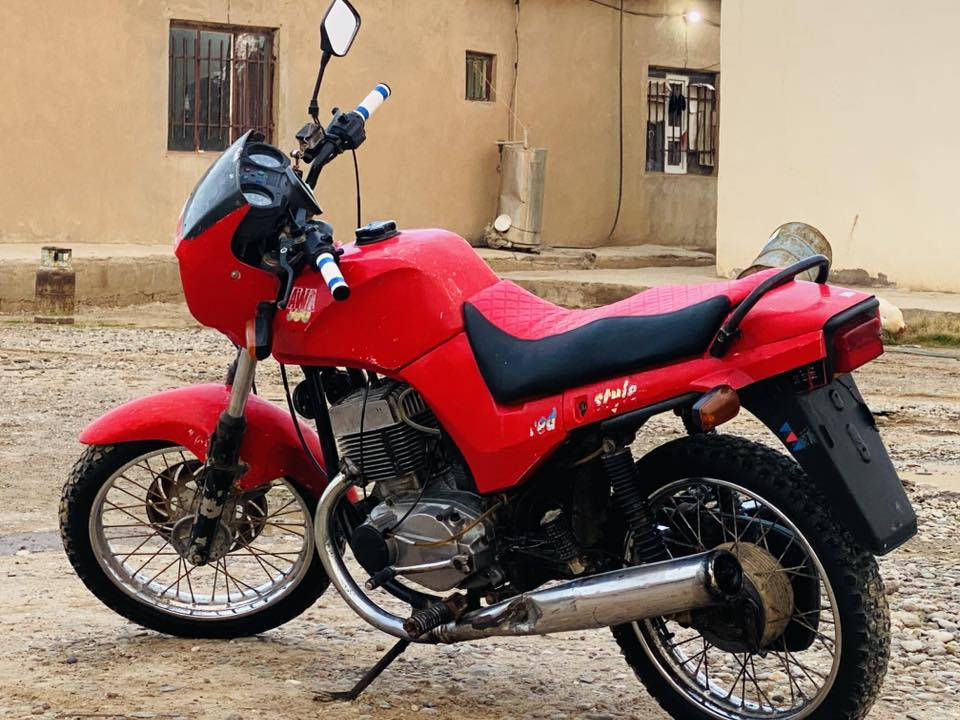 السلام عليكم جاوه للبيع كلو شركة محرك جديد كهربايات شغاله ماطور مال جناي السعر اتصل وتدلل ***********
