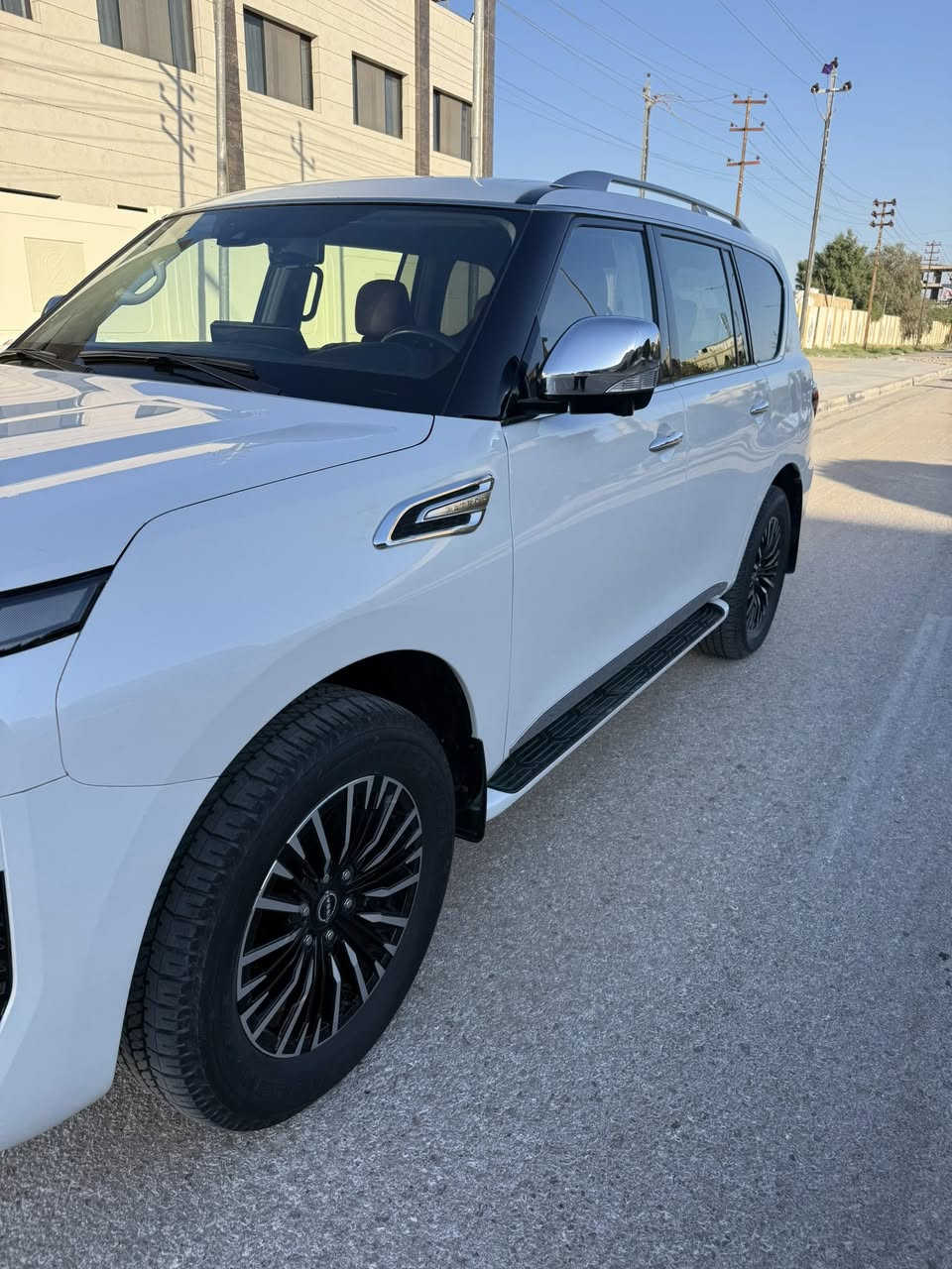 السلام عليكم
رمضان كريم وصياما مقبولا أن شاء الله
نيسان باترول بلاتينيوم خليجيه وكالة السور
موديل 2023 خليجيه
فول مواصفات بلاتينيوم المعروفه
مكفوله من الحادث والصبغ والتعديل والتبديل
مغلفه بي بي أف بالكامل
ثلاثة شاشات 
ضمان شركة السور 
صيانة مجانيه لل 60000 كيلوا
ماشيه حاليا 37500 كيلوا
مكان السيارة كربلاء المقدسة
السعر 76 مليون عراقي أو مايعادل 50000$ خمسة شدات
السعر بي مجال قليل وتدللون
للاستفسار الاتصال  ***********
