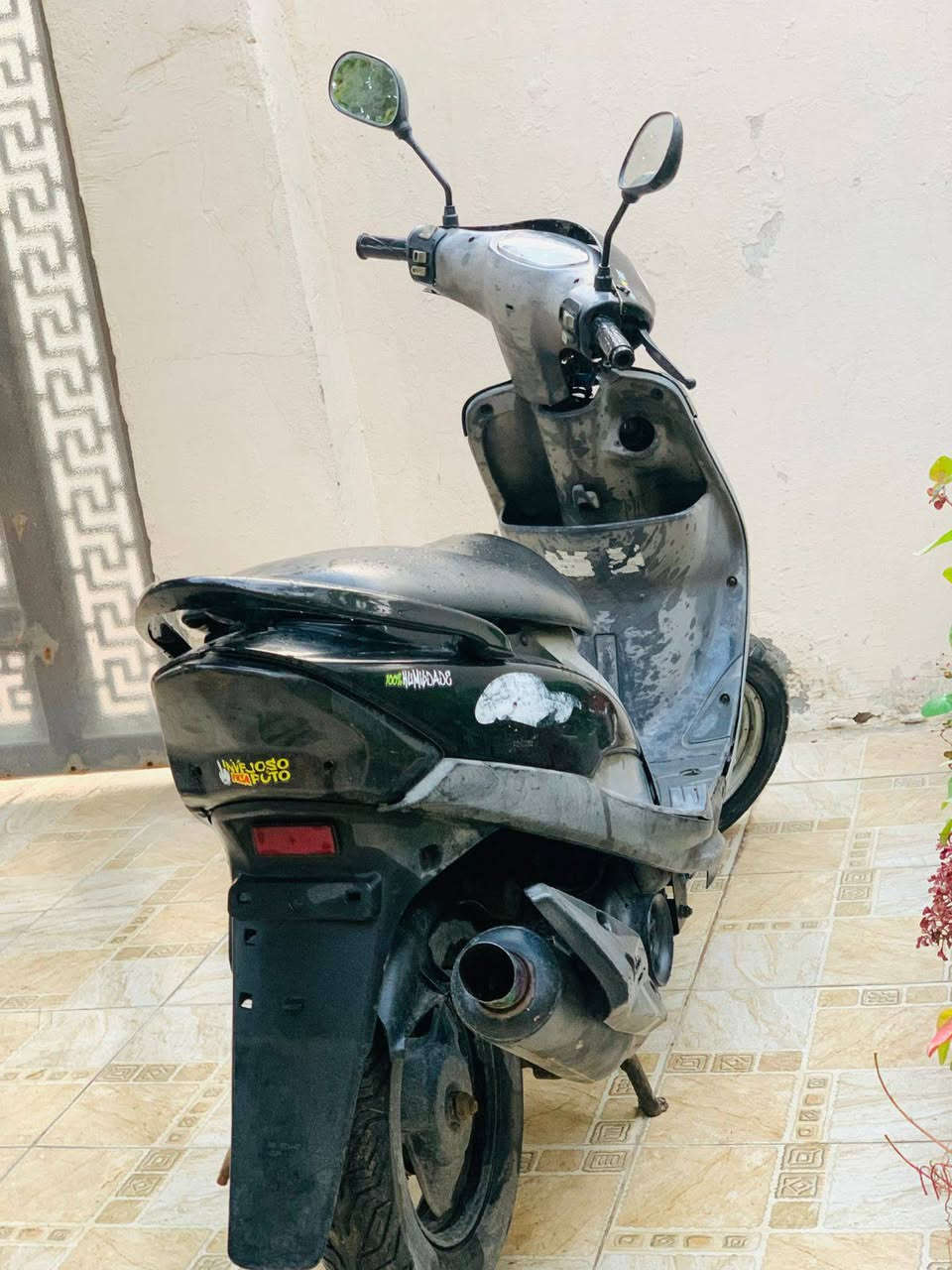 ماكس منغولي ياباني شغاله 
شلعه ومعدل ونعومه 
السعر 350 وبيها مجال لشراي 
حله مركز المدينة 
***********
