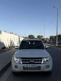 باجيرو 2014 فول مواصفات للاخيرر السيارة مكفوله كفاله عامة لاصبغ لاتبدي...