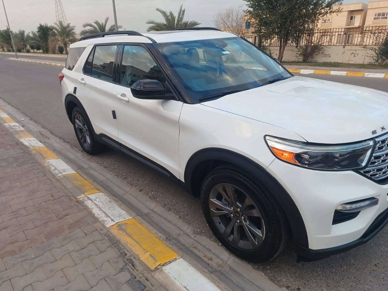 السلام عليكم للبيع فورد اكسبلور مواصفات امريكيه السعر ٢٦٠ ورقه العنوان تكريت موديل ٢٤ لاتصال +964 772 228 7264
