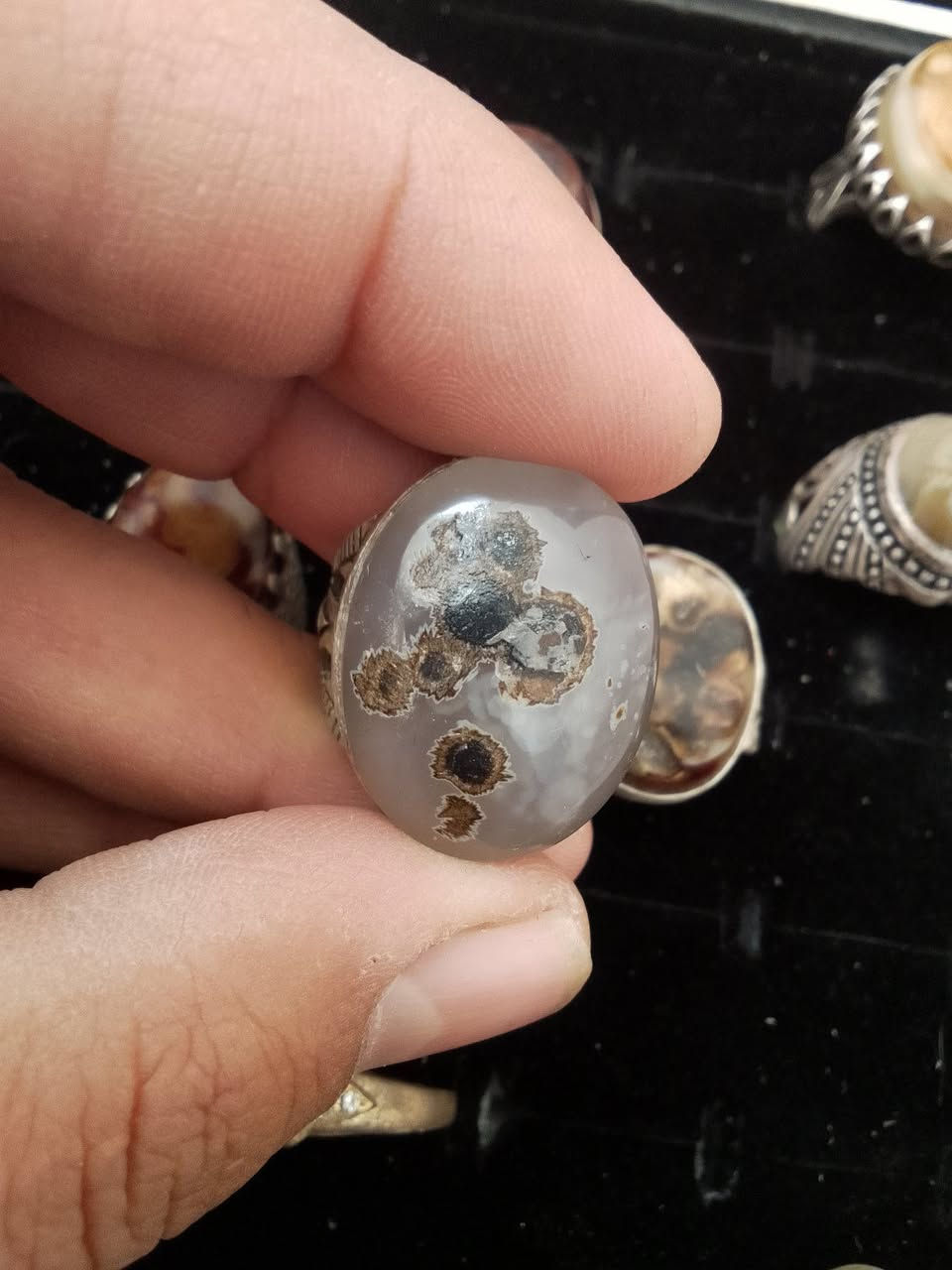 ياالله داودي مهبهب قديم جوكر عام مفول٤٠ مع التوصيل صياغه فضه عراقي للحجز سعر ثابت توصيل موجود جميع المحافظات


**إذا كنت صاحب هذا الإعلان وتريد حذفه لأي سبب، رجاءا أرسل رسالة إلى الدعم الفني**