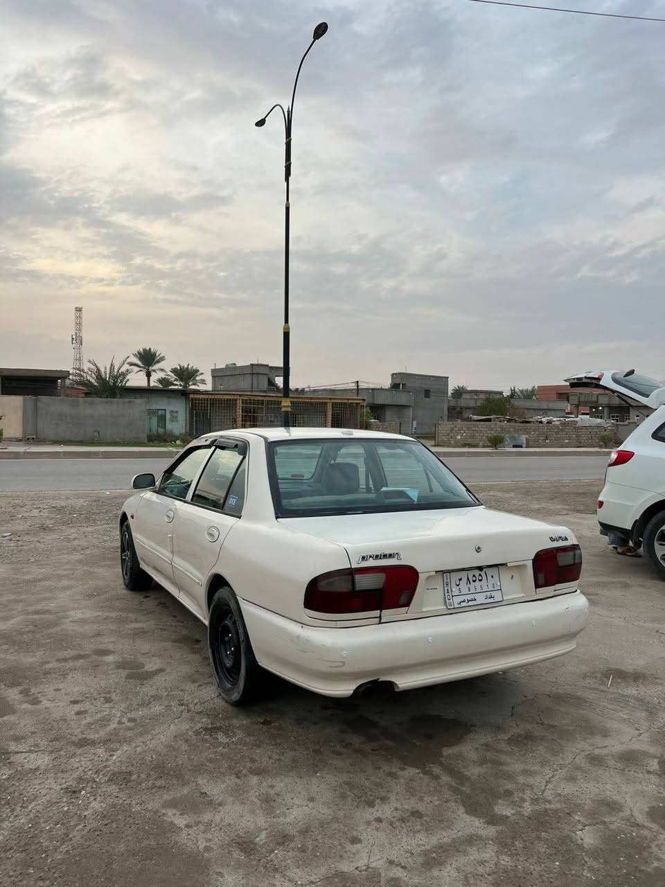 السلام عليكم
بروتون 2005

رقم ألماني ل27 شرط التحويل 

‏أوتوماتيك 

‏گير جديد مال گصه

‏محرك معمر جديد

‏صدر جديد

‏تواير الأمامي جديد ، الخلفي نص عمر 

‏شاشه كاميرا خلفيه 

‏حساسات

‏سنتر لوك

السعر 48 

المكان الشركاط الخضرانيه

للتواصل على الواتساب ***********
