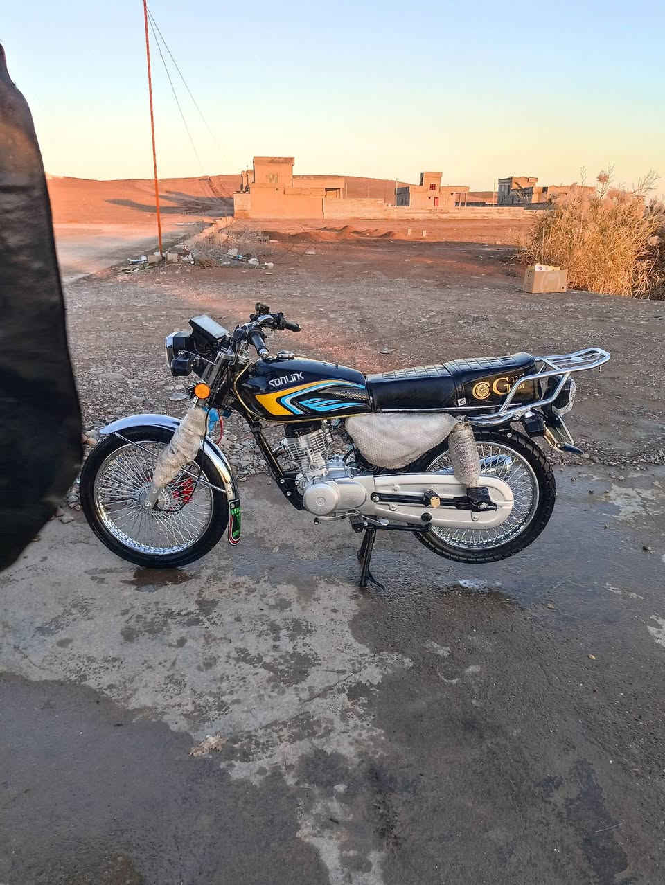 مطور سولنك الصلي 5 كير باب اول مطور طك كرتون مديل 2025 مكاني جنوب الموصل الگيارة  الحاج علي اتصل ودلل ***********
