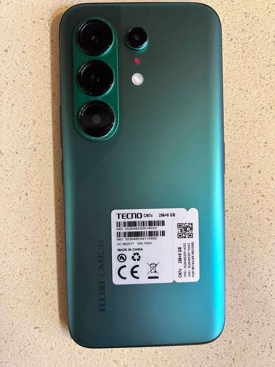 السلام عليكم
جهاز/Tecno Camon 50 Ultra 5G
مثل مدشفون بل صور الجهاز جديد مستعمل 12 يوم فقط
وكل ملحقاته وياه كامله وكفران العدد 2 
والضمان موجود أمامكم بل صور 
السعر 580 ألف وبي مجال بعد
رقم الهاتف/ ***********
