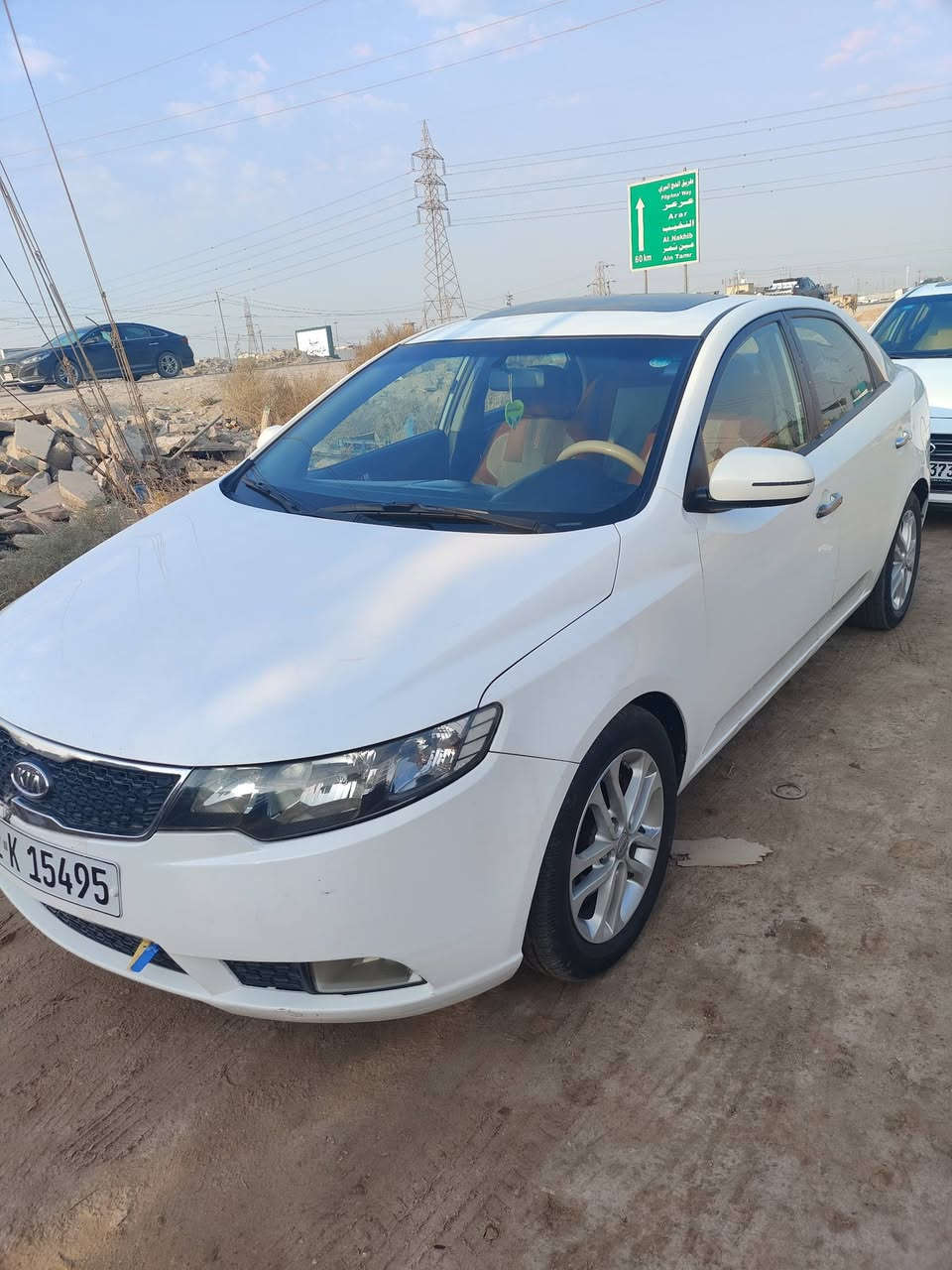 السلام عليكم سيراتو ٢٠١١ وكالة بأسمي بيهه قطعتين تبديل الباب السايق والخلفي وربع من الباب الخلفي الثاني صبغ السيارة جديدة وحلوة تبريد حدادية كير مكينة خير من الله فول ماعدى البصمة السعر  ١٠٠ وبيهه مجال والشراي يدلل مكاني كربلاء ***********
