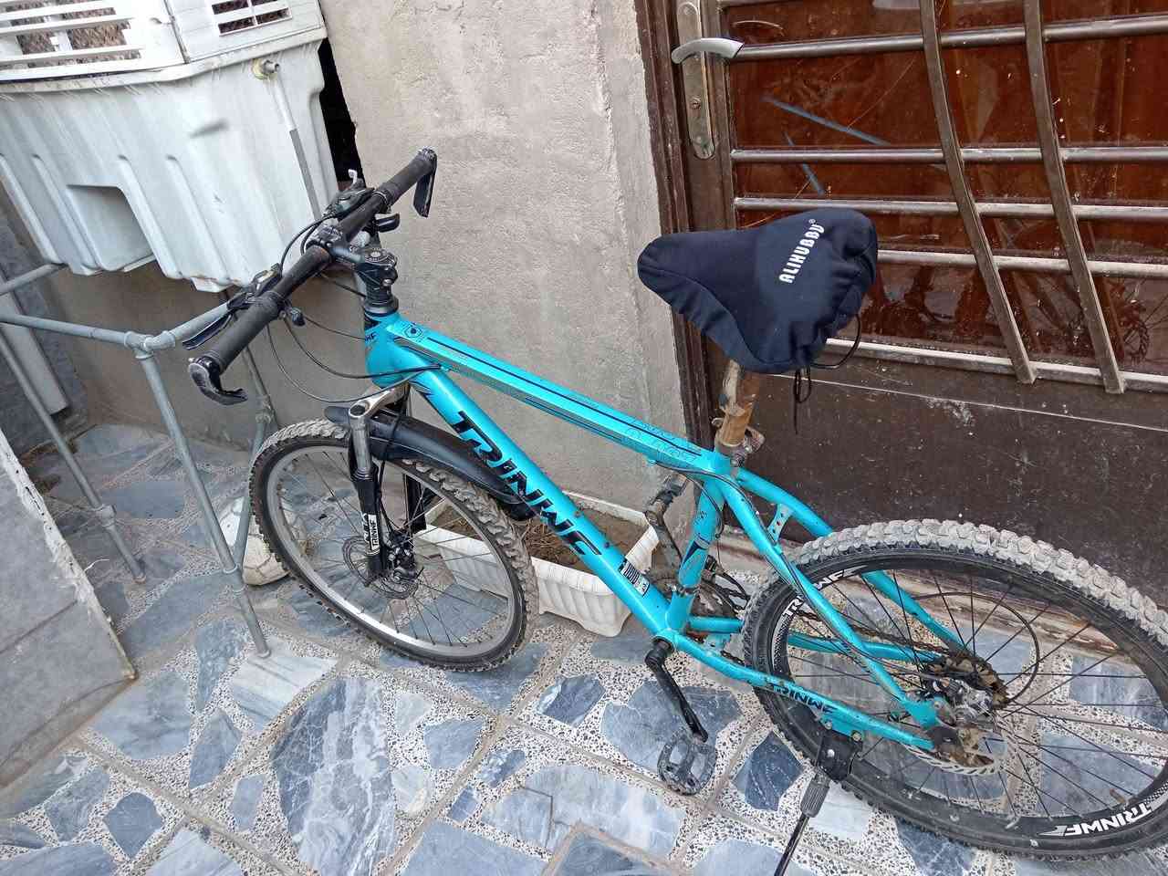 قيم وأخذ بما يرضي الله لبارحة اخذتة لابني وطلع صغير مكان سريدات خلف سيطرة الشعب ماعندي توصيل


**إذا كنت صاحب هذا الإعلان وتريد حذفه لأي سبب، رجاءا أرسل رسالة إلى الدعم الفني**