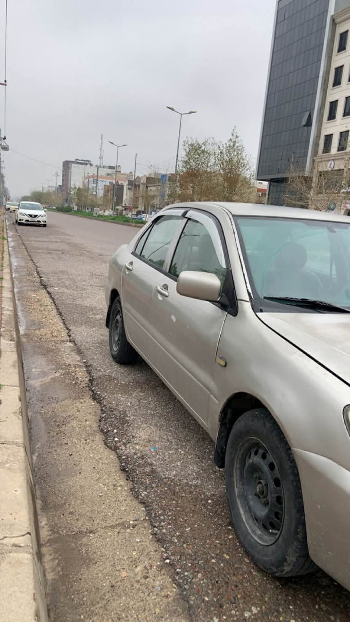 لانسەر 2007
مەکینە بچوک
چار جام کارەبایی
شاشە ئایپاد و کامیرە
Abs
گێر تۆماتیک
حیزامە لەسە ساخی
گێڕ و مەکینە و تەبرید بەشەرت
توند و تۆڵە تایی نوێیە بێ مەسرەفە
ڕەقەمی نوێیە
0750/440/0570 أربيل, العراق


**إذا كنت صاحب هذا الإعلان وتريد حذفه لأي سبب، رجاءا أرسل رسالة إلى الدعم الفني**