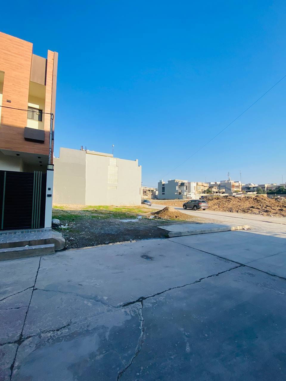 ارض للبيع حي الكندي الاولى  

المساحة 250 متر ركن 12.5* 20  ((ركن ))

واقع حال 290 متر 

سعر المتر 1.250.000

سند طابو ملك صرف 

اتجاه الارض شروق 

للاستفسار اكثر مراجعة مكتب العمران سايدين التعليم
***********
***********
مكتب العمران للعقارات
