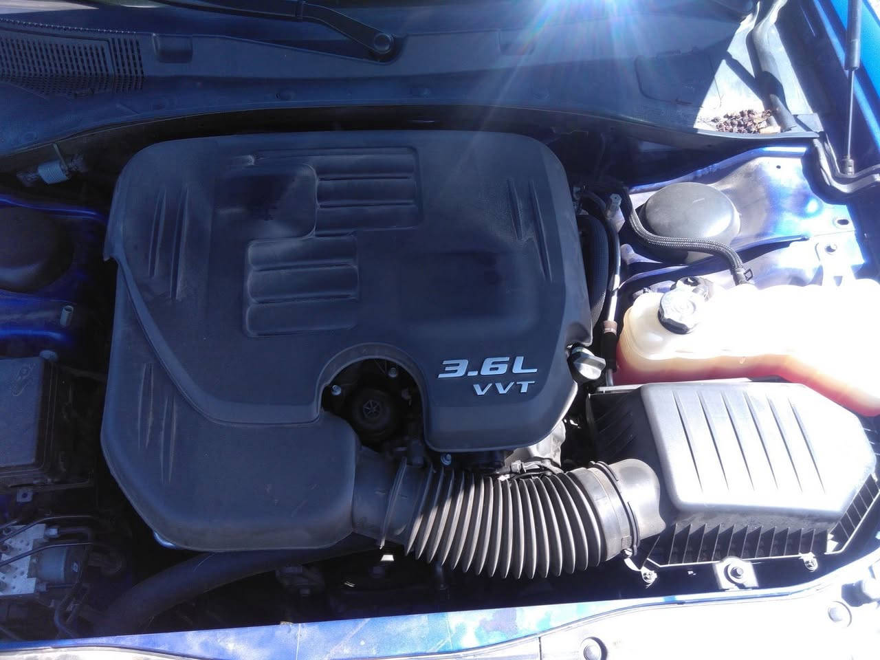 السلام عليـكم للـبيع جـارجر 2021 
Sxt بلاس محـدث جيتي 
ماشيه 99 مـيل وارد امريكي بدون حادث كليـن فقط طلقه بباب الصدر وطلقه بالجاملغ ومصلحه على كدها 
مواصفات معروفه للجنايـه 
كشنات كهرباء وخزن 
تدفئه كشنات 
مقاعد جـلد 
فتحـه 
رقم اربيل بسم نسيبي يمي ببغداد شرط التحويل 
هزه لوحات سنويـه جديده 
صدر تخم تاير منظومه زنون ب 5 اوراق بيع ضمان سنتين بعدها بالضمان 
السياره اذا بيه نقص برغي اني اتحمله 
بيه طخه بالجلغ الخلفي صفحه الصدر كد 3اصابع ابو تكتك طخني 
وين ما يعجبك افحص اذا طلع غير كلامي اني ادفع السونار 
بغداد الرصـافه شـارع الكفـاح 
السعـر 245 
بيـع فقط بدون مراوس ودينار ما ابقي على الشراي  
***********
