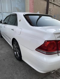 سيارة صغيرة • للبيع • ادمن