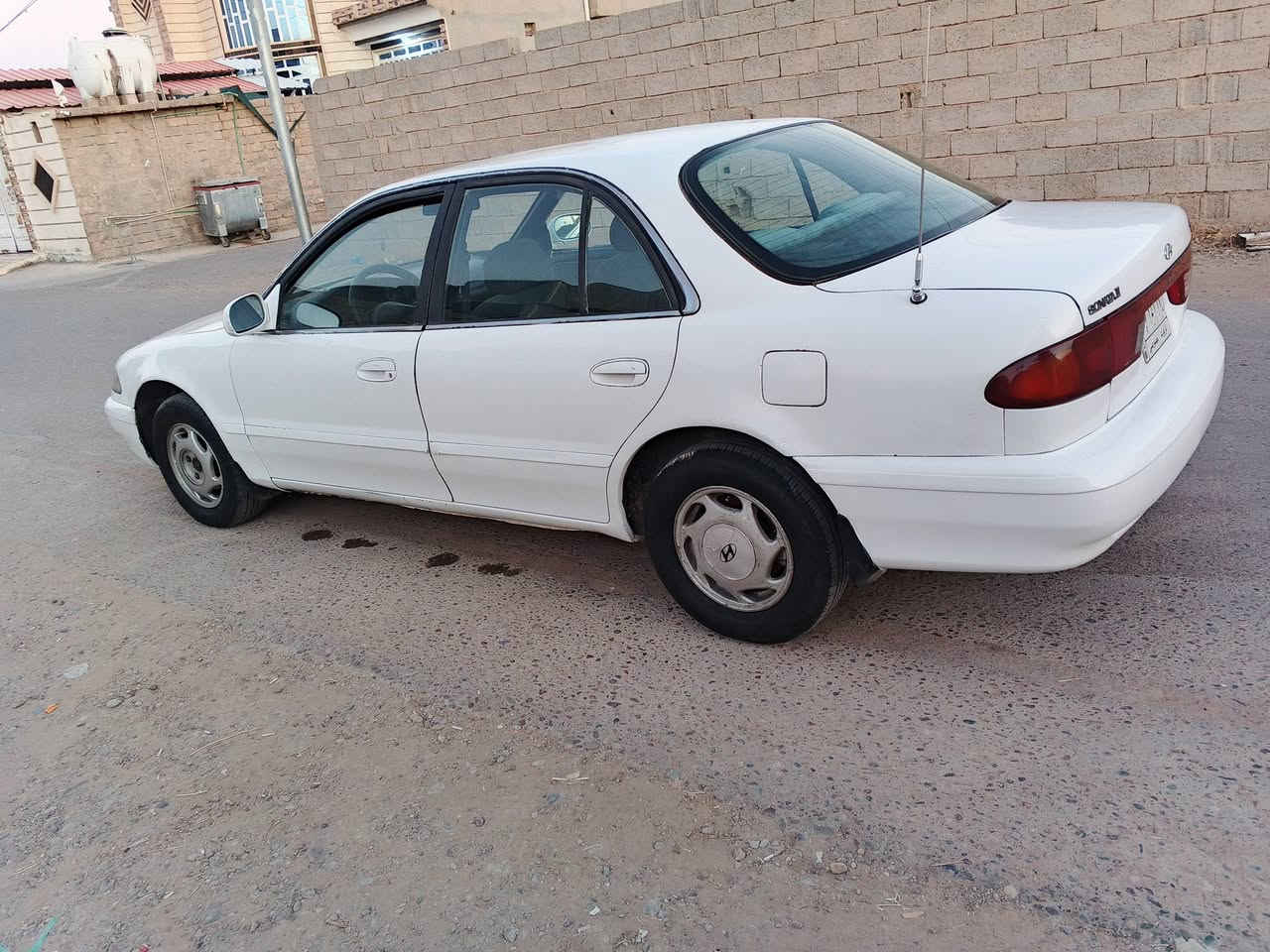 السلام عليكم
سوناتا تو موديل 96 سنوية للـ27 مشروع وطني شرط التحويل سيارة گير محرك صدر شرط تبريد بس بور برن مال كمبريسير  منظومه كامله متروس غاز سيارة خير من الله وضع شركه ما ناقصها اي شي السونار مرفق ويا الصور مكان السارة صلاح الدين بيجي السعر 43 وبيها مجال 

للاستفسار اكثر 
***********
***********
