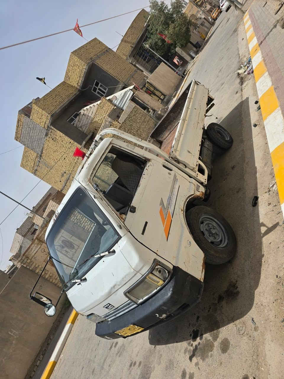 مكينه وكير واكسل وشاصي مكفولات رقم صدامي بغداد راعيه ماندله اتكفلك سرقه وعشاير السعر 21 عنوان ناصريه مركز ***********
