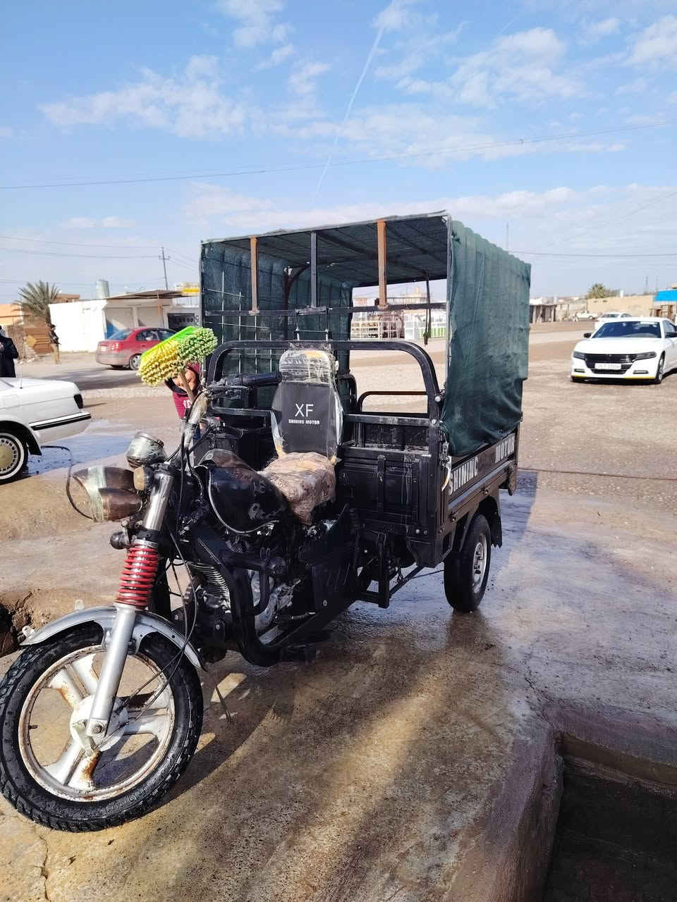 السلام عليكم
ستوته للبيع نضافه فوللل شاصي شرط اركبه شرط كهربائيات كلها شغاله تاير امامي جديده سلف شغال منفيس موجود محرك دمعه السعر ٨٥٠ وبيها مجال لطيبين خابر وتدلل ***********
